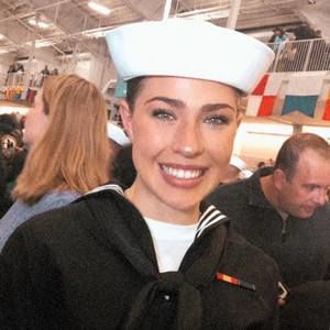 Meet your Posher, Paige